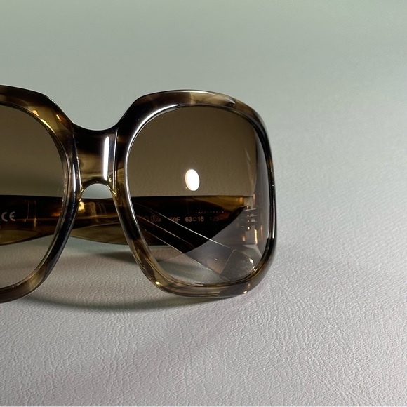 DSQUARED2 DQ 0020 50F Oversized Tortoise Sunglasses - Picture 8 of 9